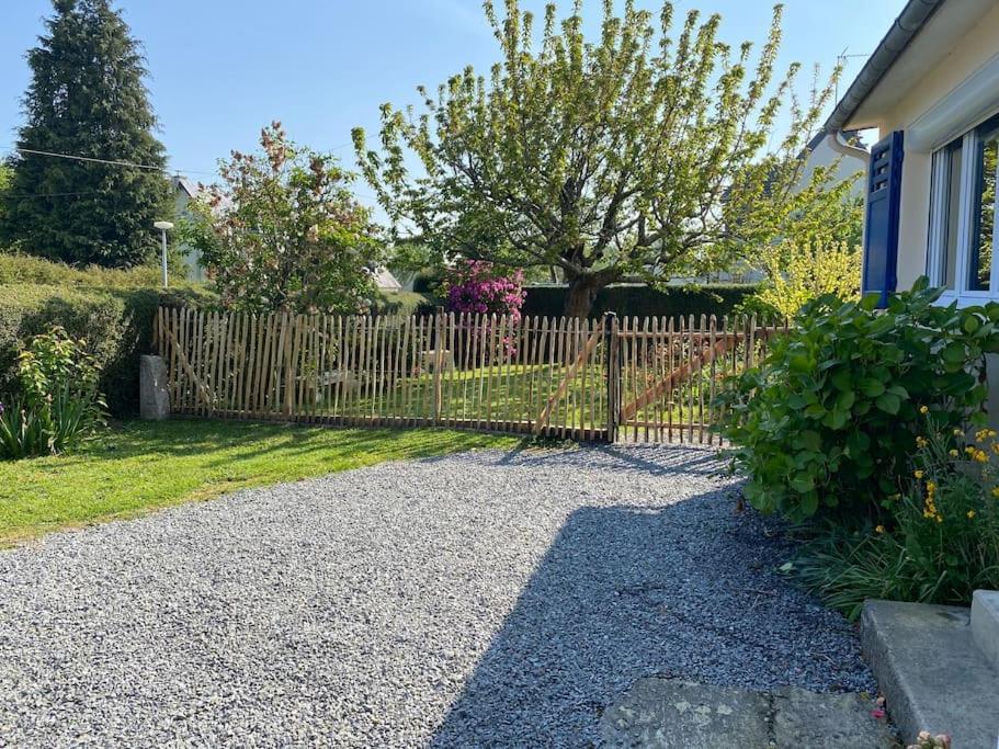 Holiday home La Maison D'a Cote, En Bord De Rance Le Minihic-sur-Rance