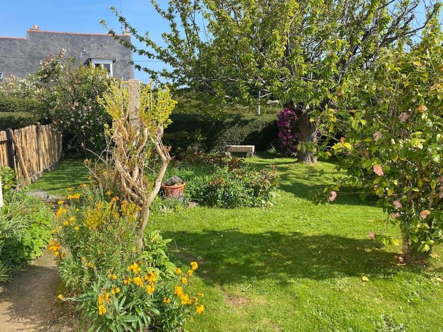 Holiday home La Maison D'a Cote, En Bord De Rance Le Minihic-sur-Rance
