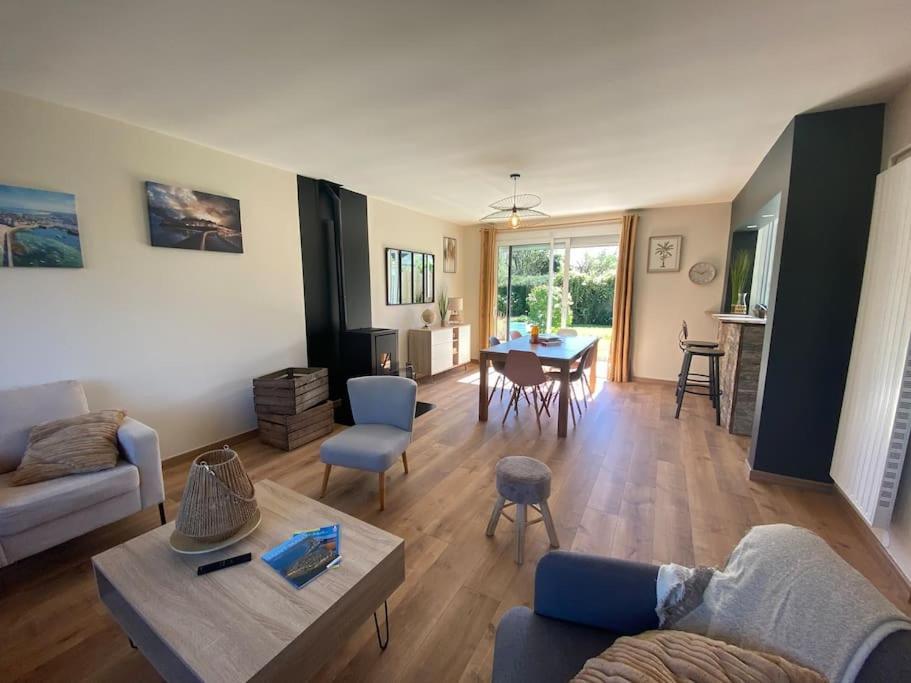 Ferienhaus La Maison D'a Cote, En Bord De Rance Le Minihic-sur-Rance